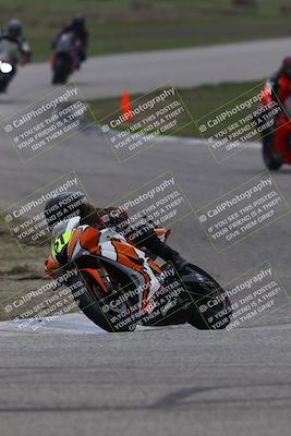 media/Nov-30-2025-TrackDaz (Sun) [[d8b22663df]]/B Group/Session 3 (Off Ramp)/